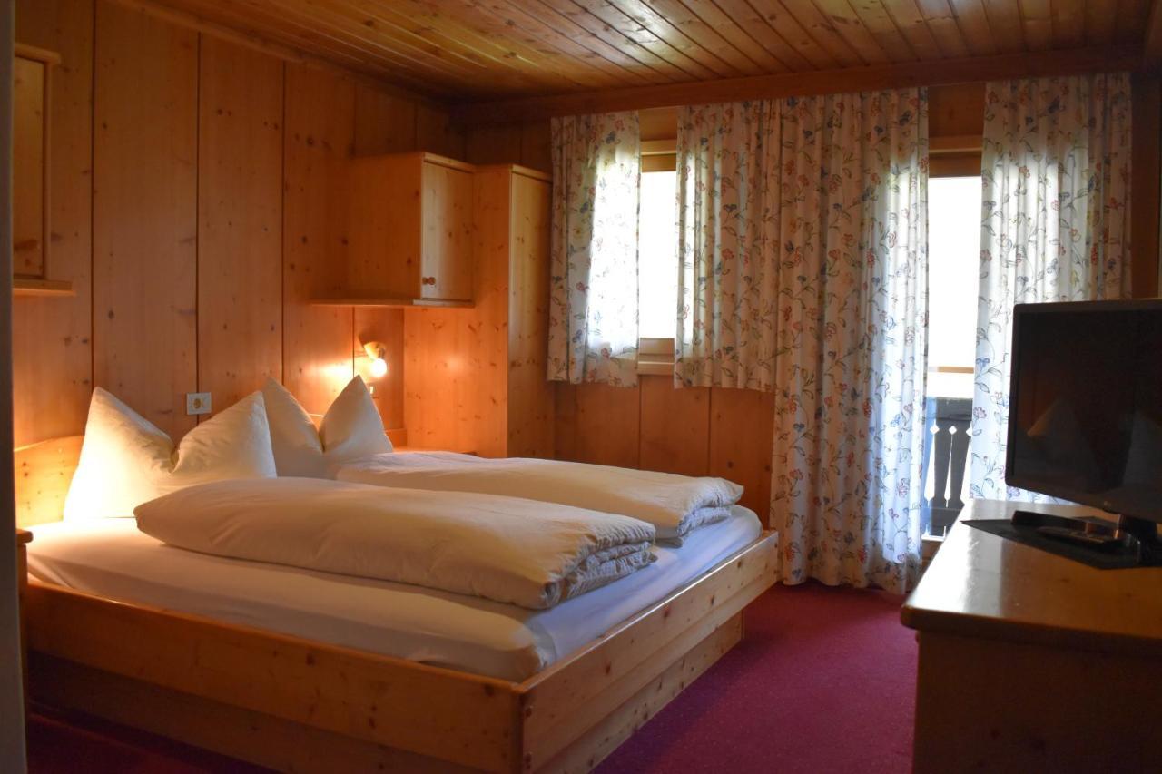 Romy'S B&B Braies  Kültér fotó